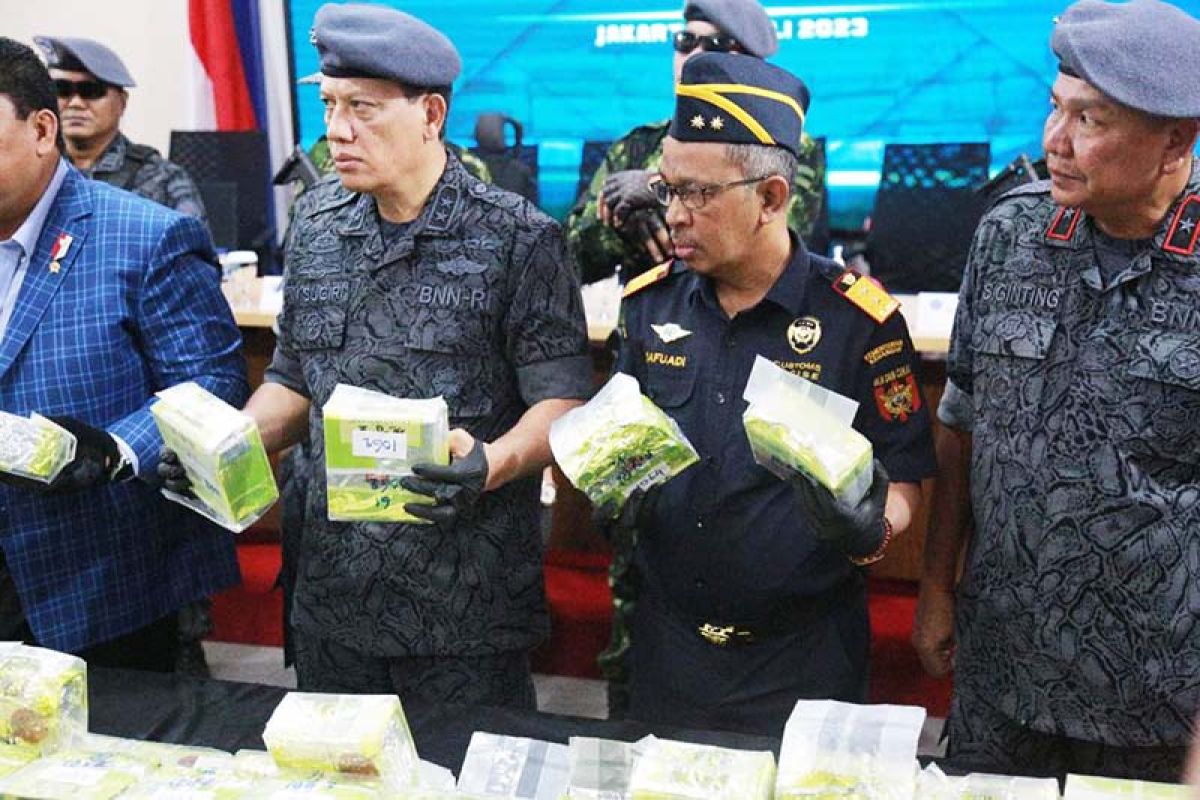 Bea cukai gagalkan penyelundupan 99 kilogram sabu-sabu di Aceh