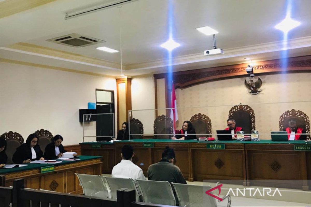 Jaksa tuntut pidana berbeda dua WNA kasus suap pengurusan KTP di Bali