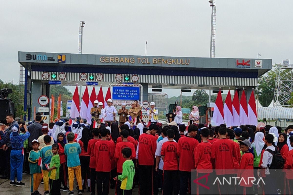 Jokowi: Keberadaan jalan tol tingkatkan perekonomian Bengkulu
