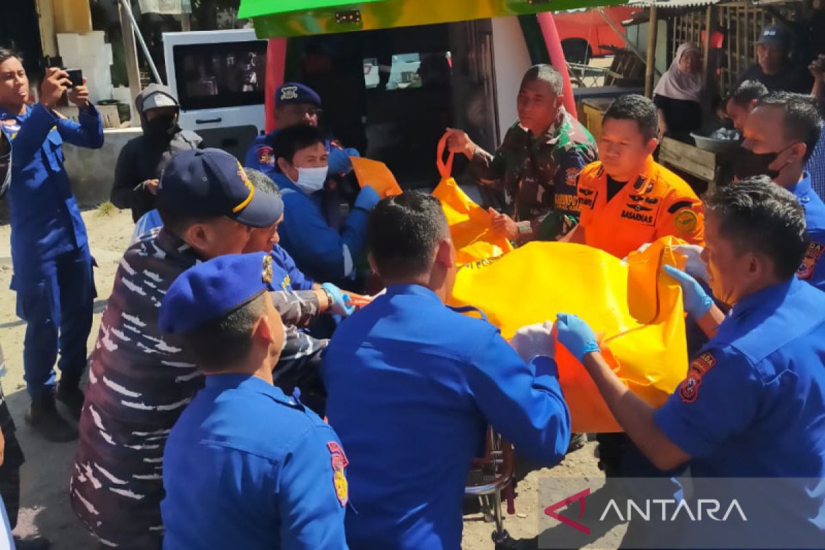 Tim SAR temukan penumpang kapal nelayan tenggelam di perairan Cirebon
