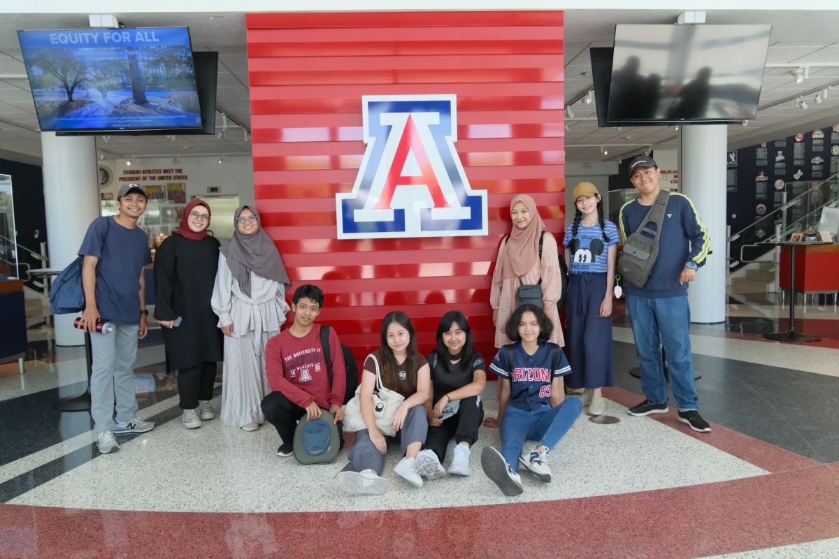 Pengembangan SDM, Sampoerna University ajak pelajar Surabaya ke Arizona