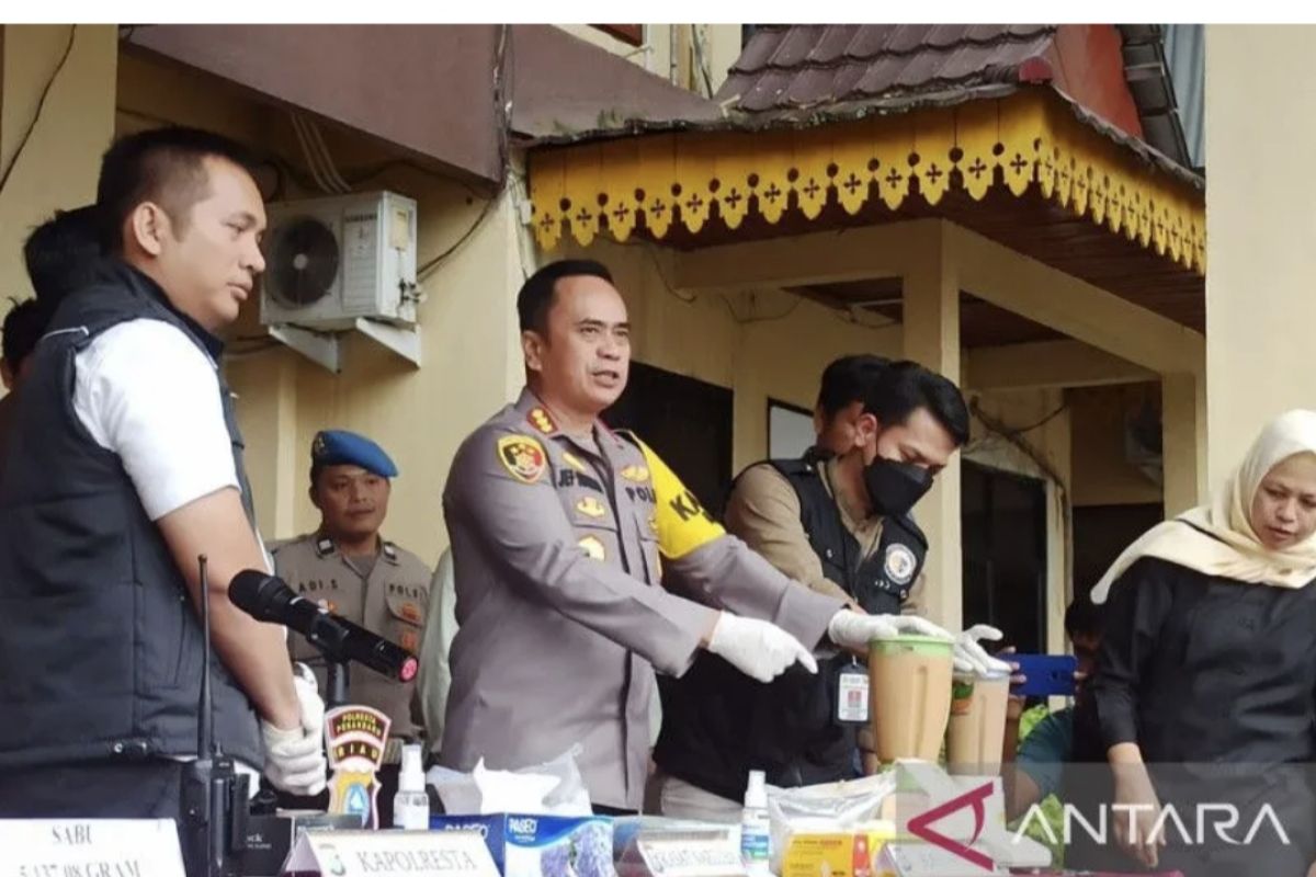 Polresta Pekanbaru musnahkan 5,1 kilogram sabu