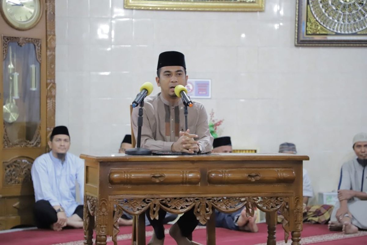 Tim Safari Ramadhan Wawako Solok kunjungi masjid Syura Pandan