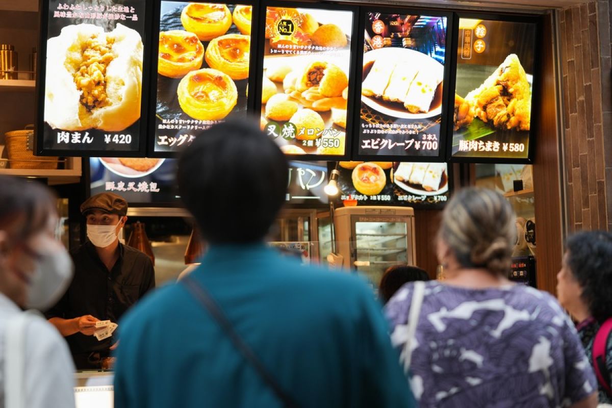Jepang naikkan proyeksi inflasi jadi 2,6 persen