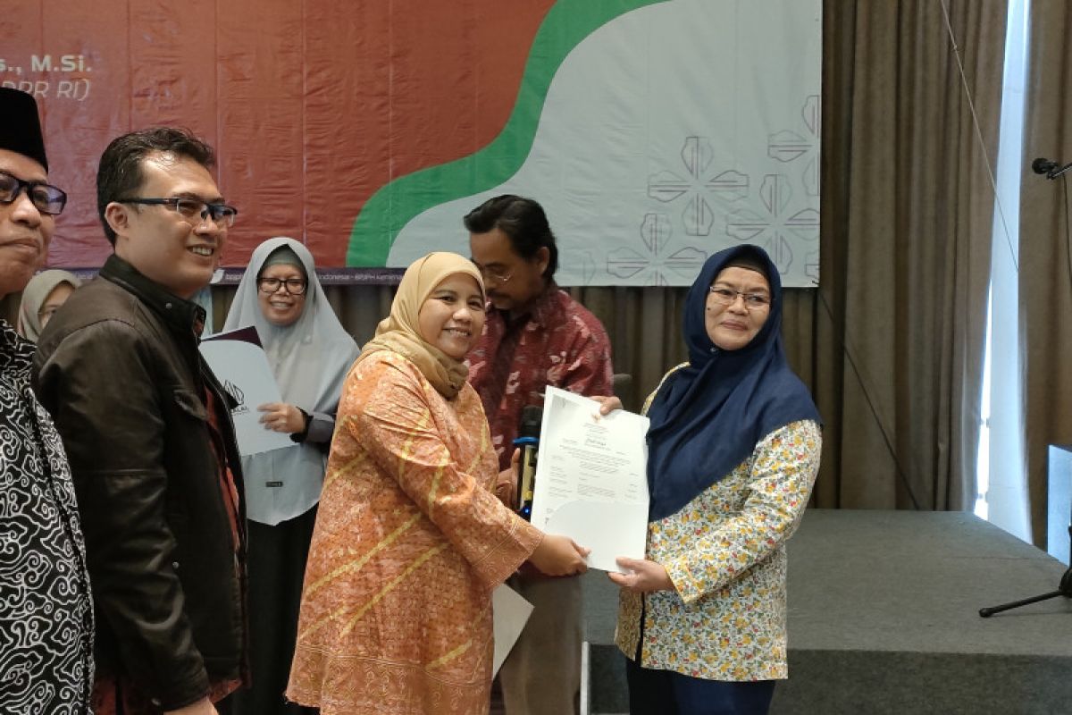 Diah Pitaloka minta Pemkot Bogor konsentrasi kejar sertifikasi halal bagi pelaku usaha