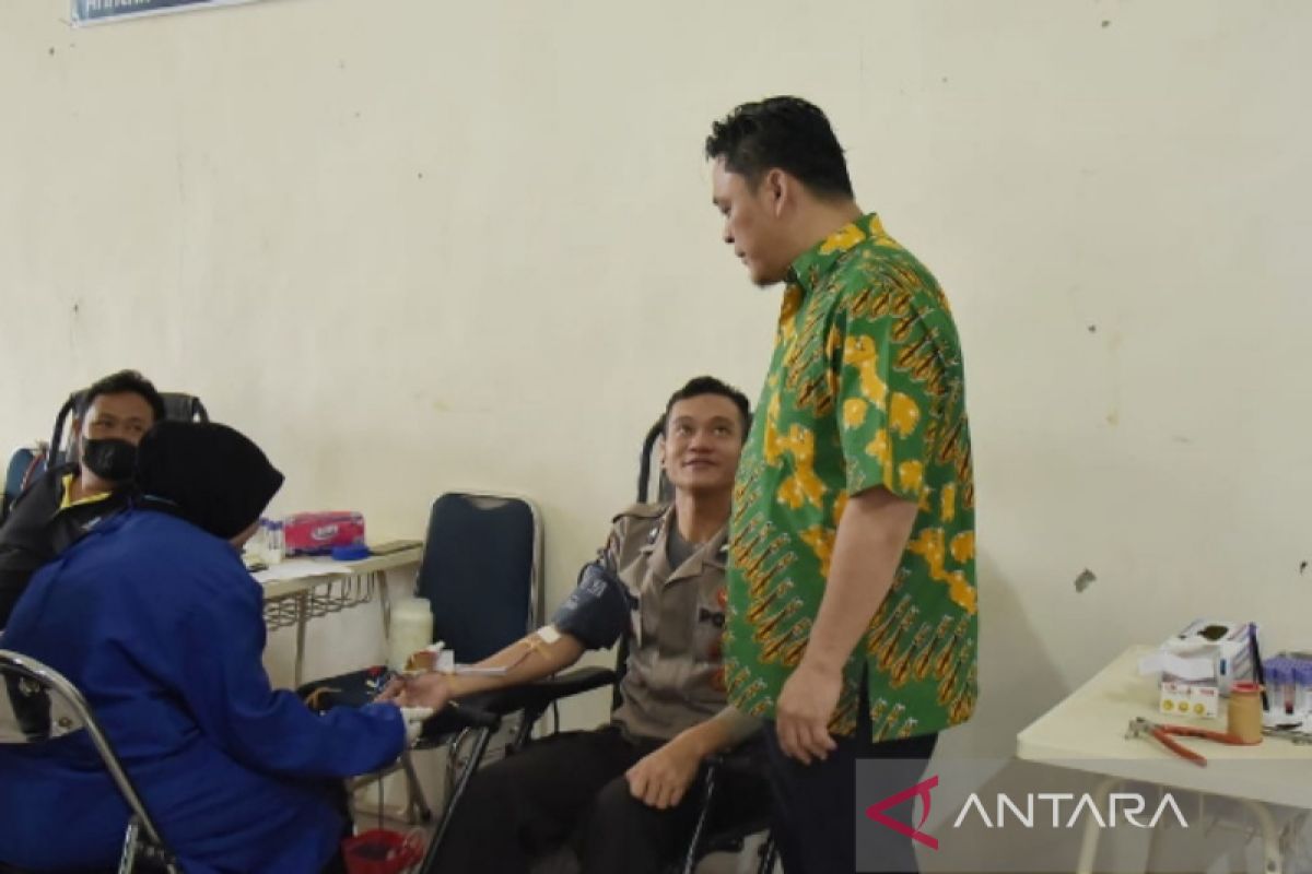 Wakil Bupati Bangka Barat ajak warga donor darah rutin berkala