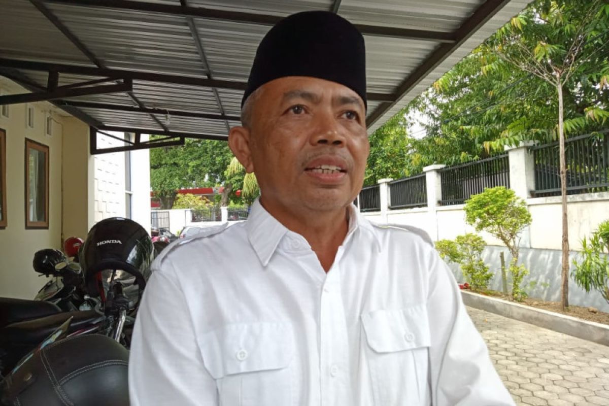 Seorang haji asal Kota Mataram dirawat di rumah sakit setiba di Tanah Air