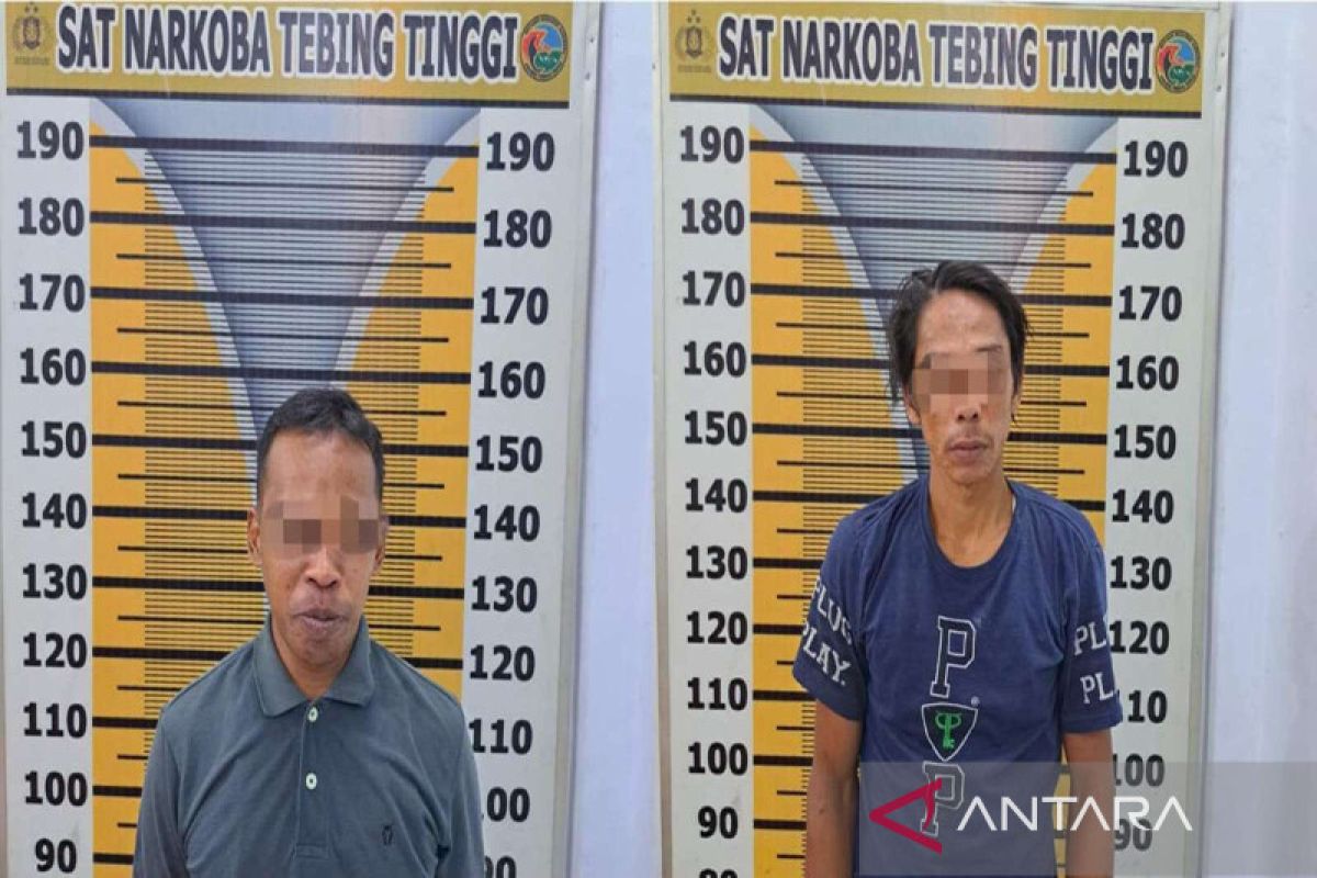 Polres Tebing Tinggi tangkap dua pria penqedar sabu