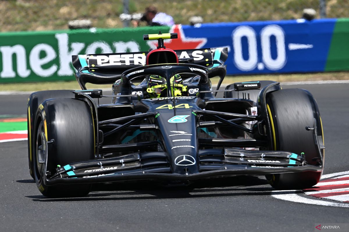 Lewis Hamilton raih pole dalam sesi kualifikasi F1 GP Hungaria