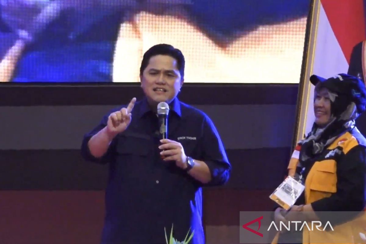 Disinformasi! Erick Thohir terlihat beribadah di wihara