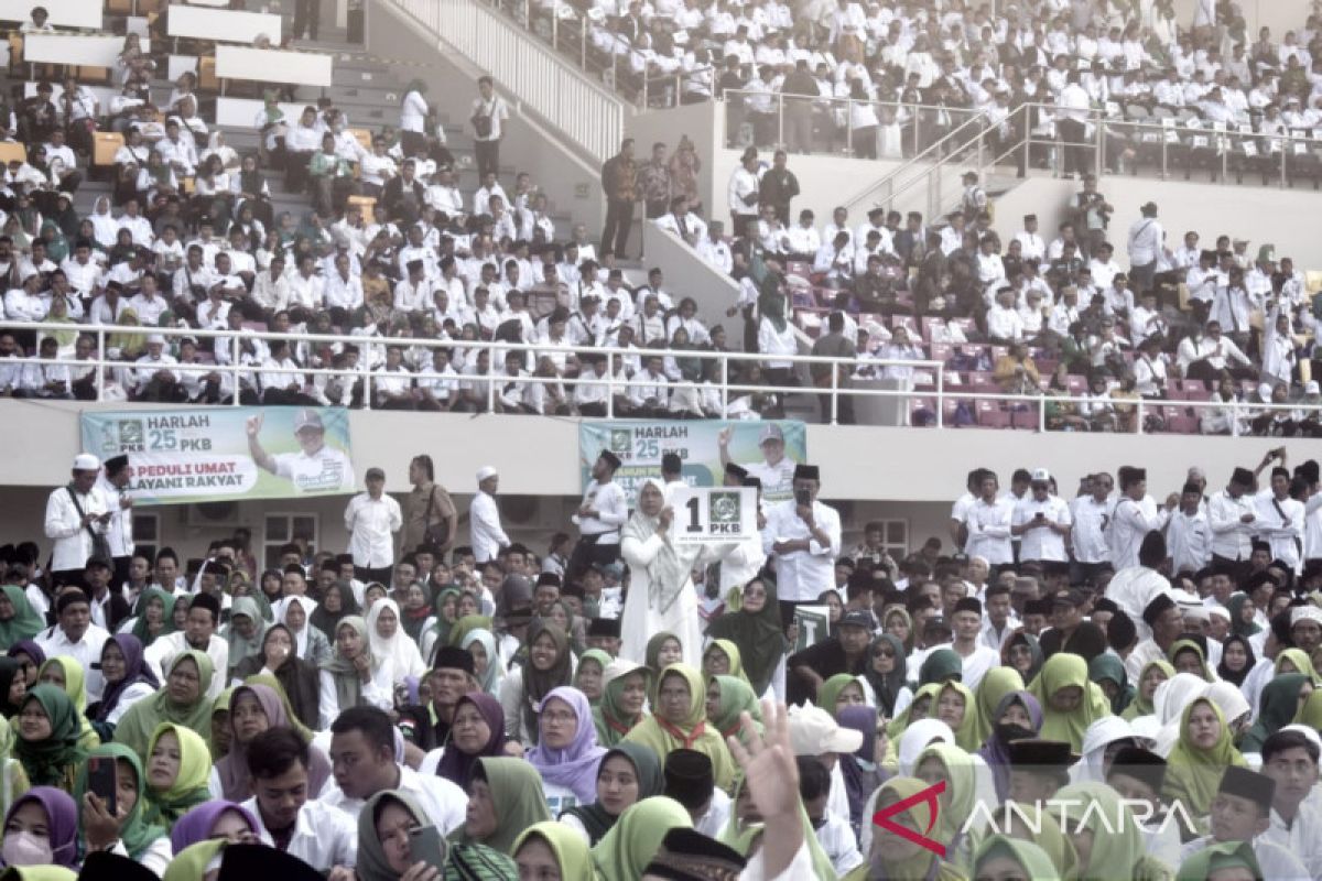 Presiden Jokowi hadiri Harlah ke-25 PKB di Stadion Manahan Solo