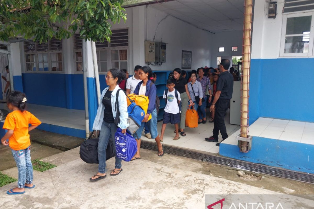 Kodim 1504 Ambon fasilitasi transportasi siswa Kariu Maluku Tengah