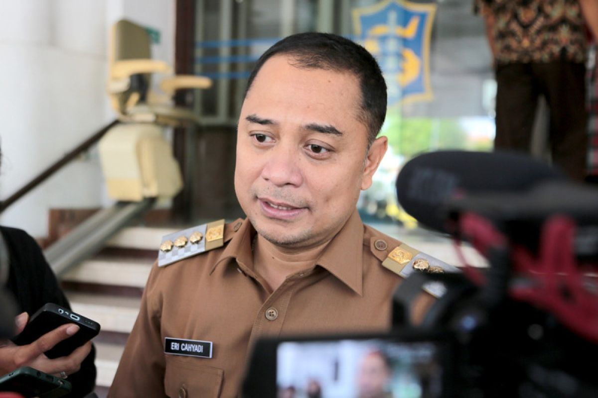 Wali Kota Eri pastikan tidak ada ASN Surabaya terlibat kasus PPDB