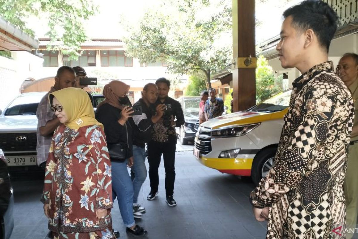 Bupati Jombang ajak kaum muda termotivasi dengan wali kota  Surakarta