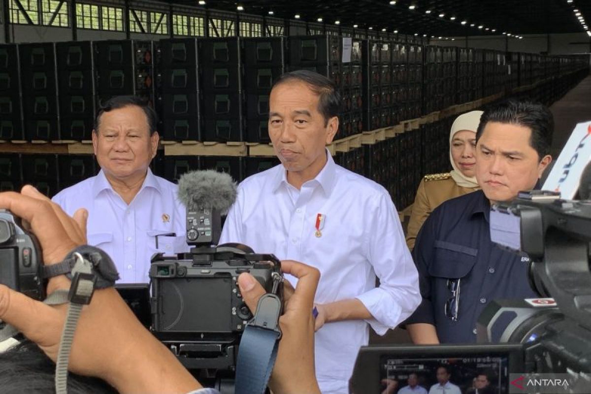Presiden Joko Widodo minta industri pertahanan dalam negeri dikembangkan