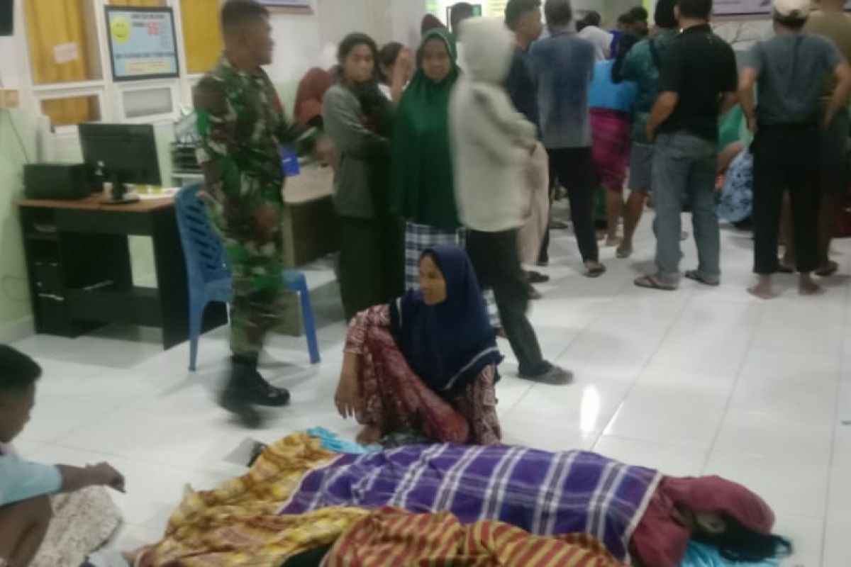 Kapal penyeberangan antara desa tenggelam 15 orang meninggal dunia