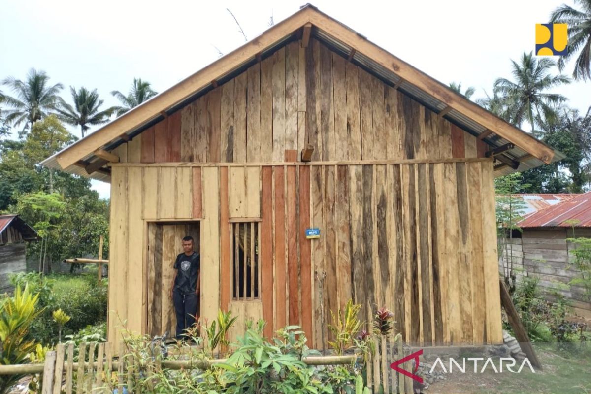 PUPR salurkan bantuan untuk 398 rumah agar layak huni di Sigi Sulteng