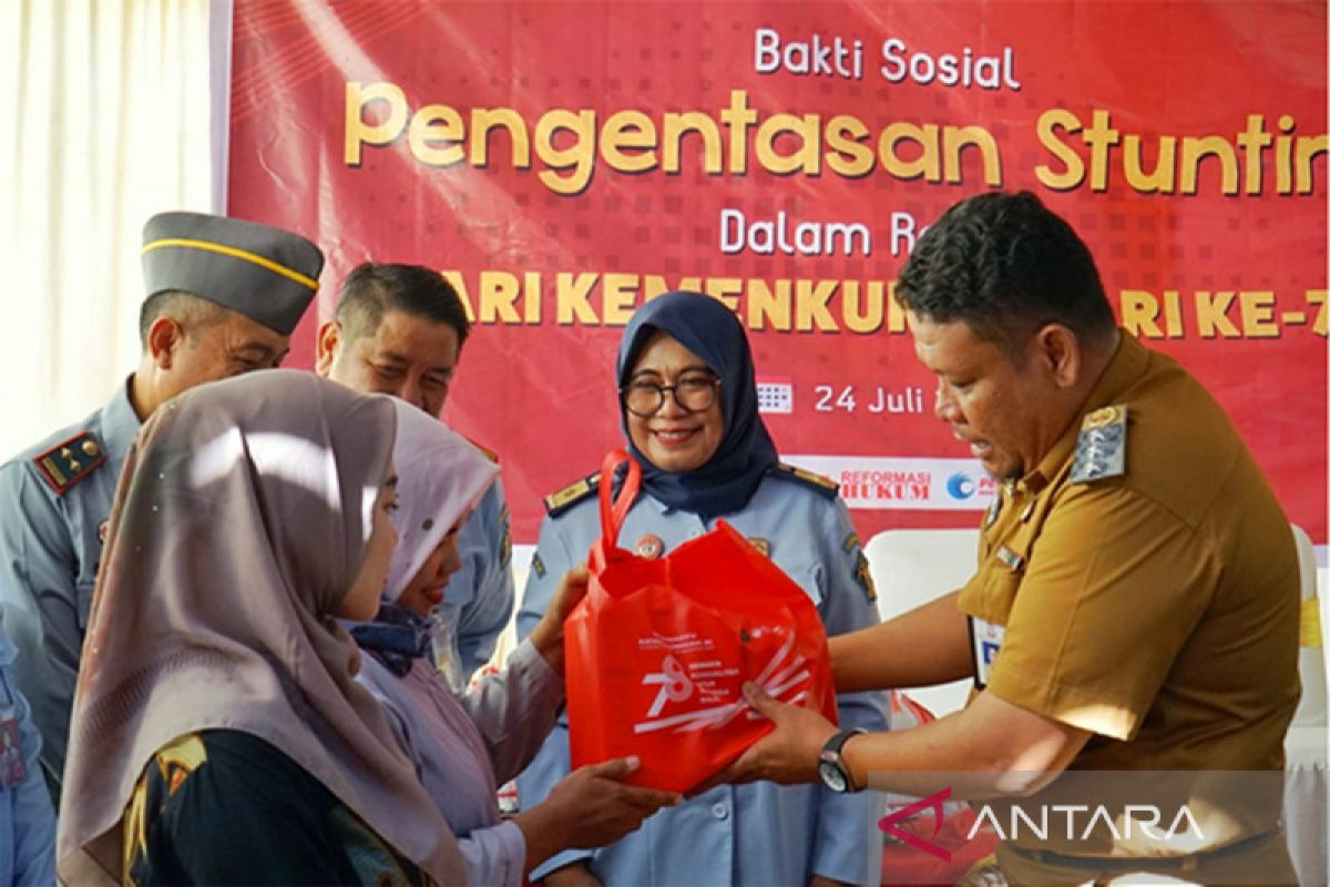 Kemenkumham Sulsel bagikan paket nutrisi tambahan untuk pengentasan stunting