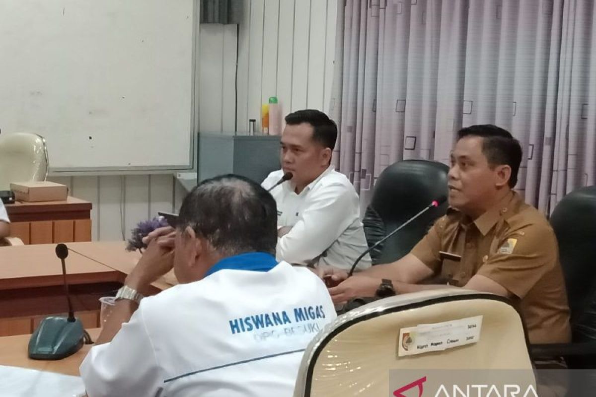 Disperindag Jember dan Pertamina sosialisasikan elpiji 3 kg tepat sasaran