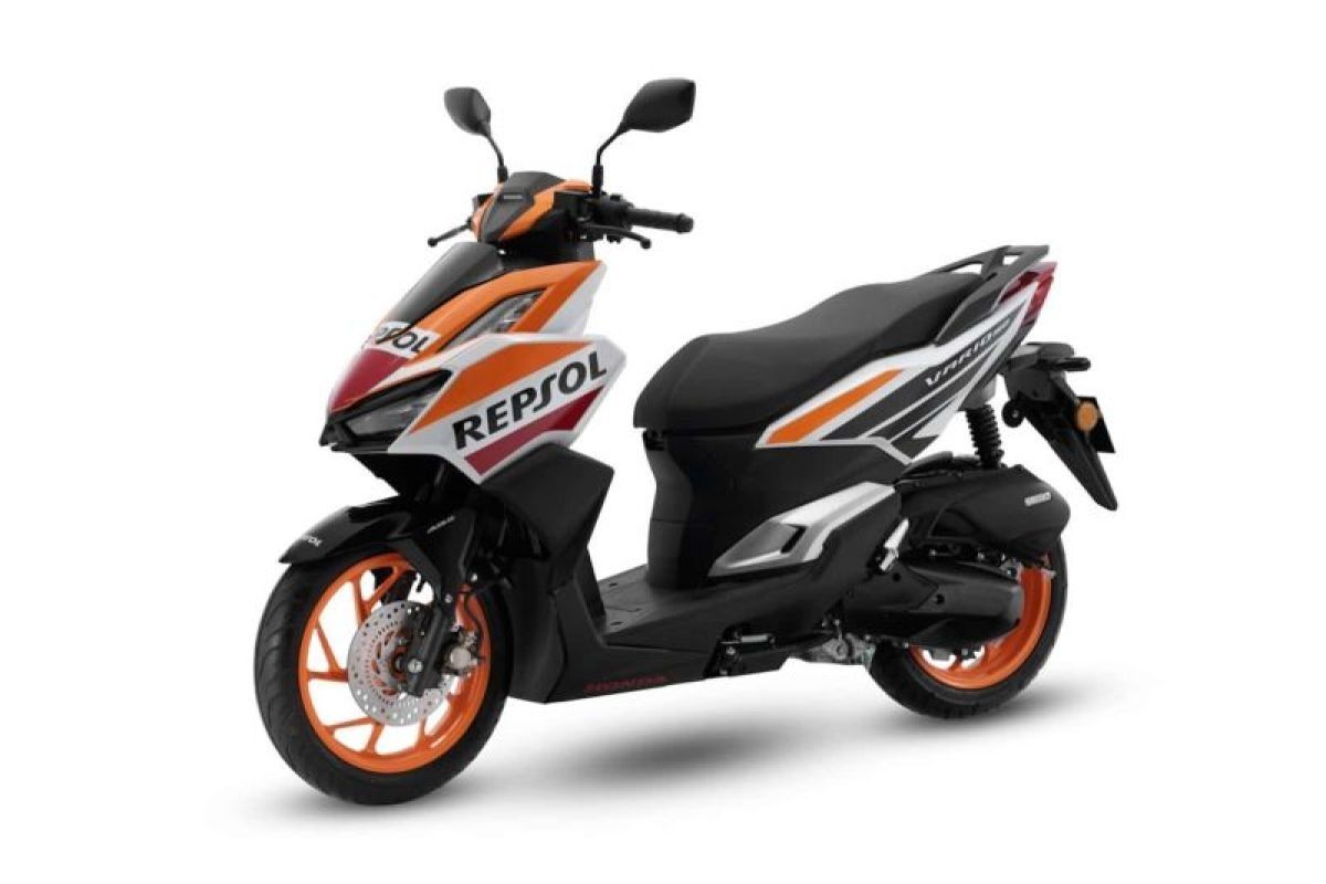 Honda luncurkan sepeda motor Repsol Limited Edition Vario 160 di Malaysia