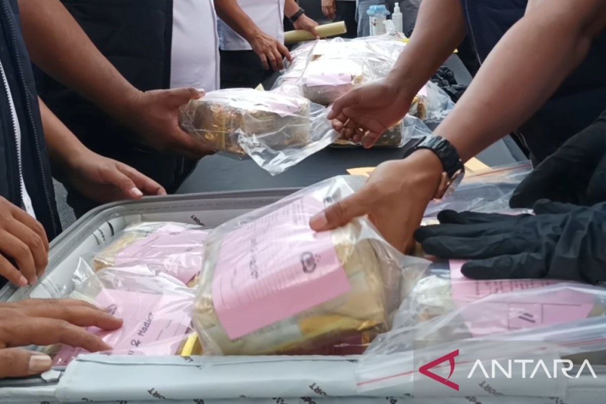 Polrestabes Surabaya gagalkan peredaran 33,9 kg sabu