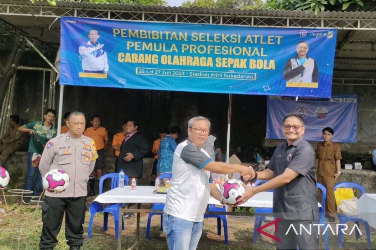 132 bakat muda sepak bola di Bekasi ikuti seleksi Piala Kemenpora U-13