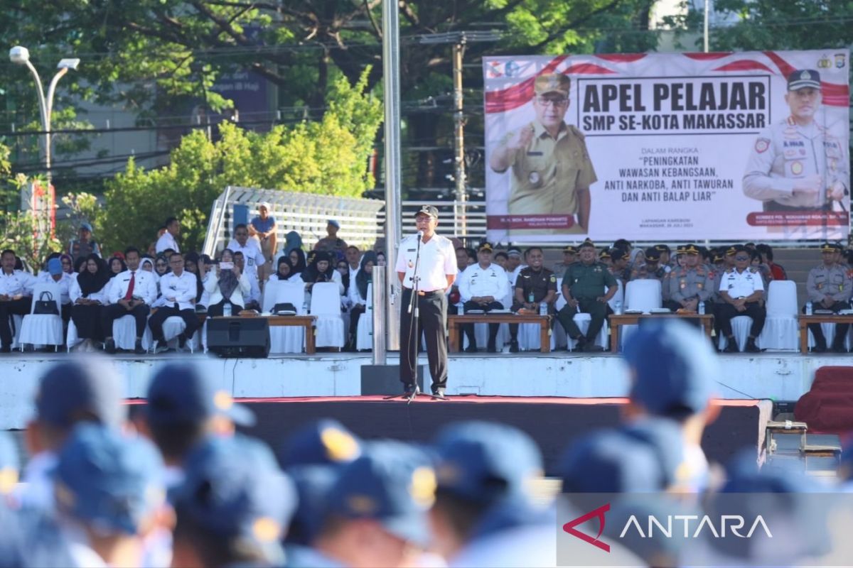 Wali Kota Makassar mengajak seluruh siswa perangi narkoba dan hoaks