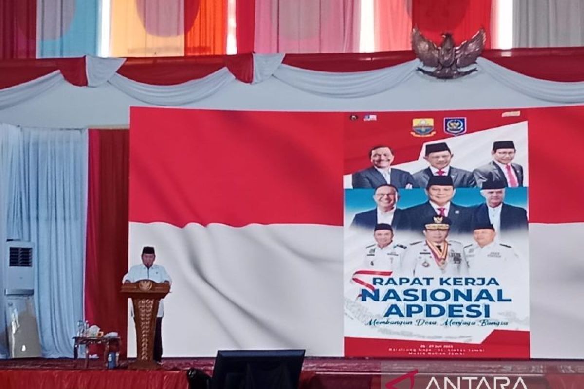 Prabowo hadiri Rakernas APDESI minta kades tingkatkan kerja sama