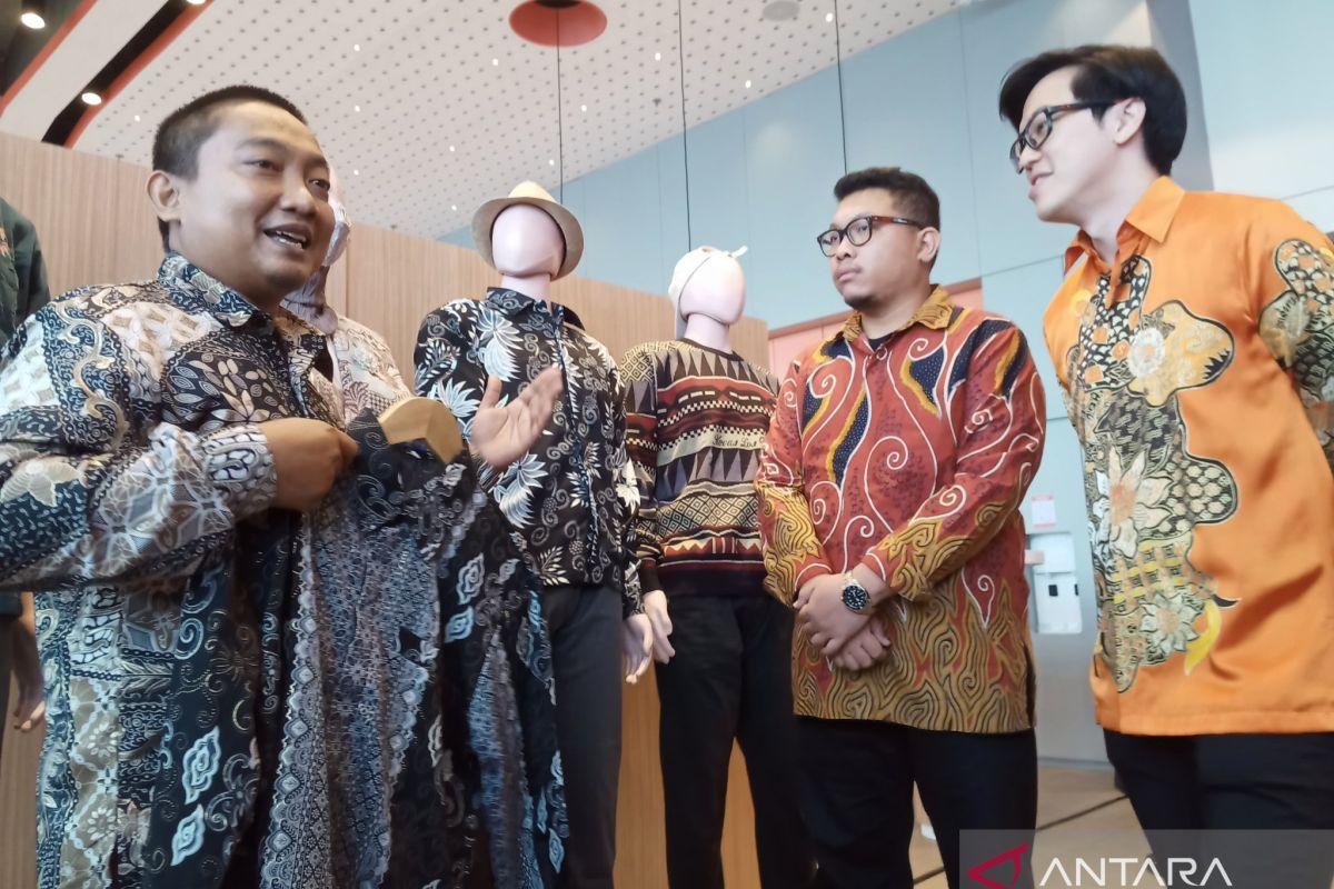 Produk batik UMKM Zahra 27 laris di luar negeri