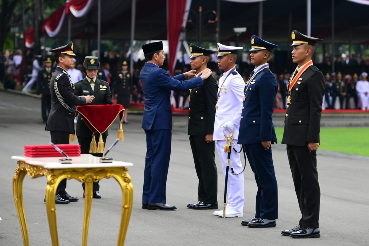 Kesan dan pesan peraih penghargaan Adhi Makayasa TNI-Polri