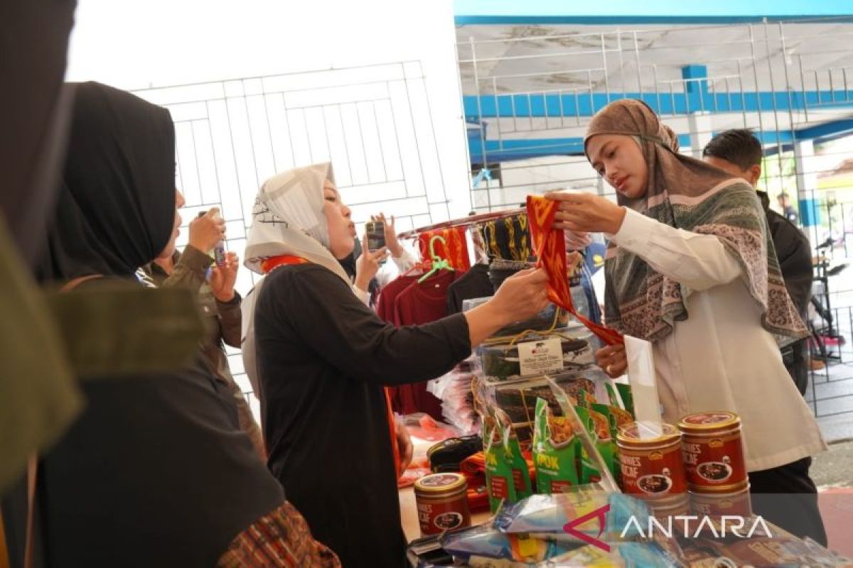 Bupati Nunukan minta pelaku UMKM dukung perekonomian  perbatasan