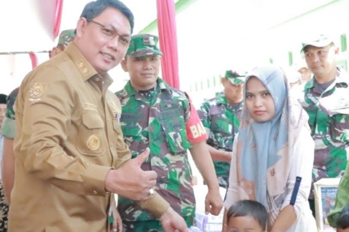 Wakil Bupati Tanjab Barat apresiasi kegiatan positif TNI AD peresmian fasilitas air bersih
