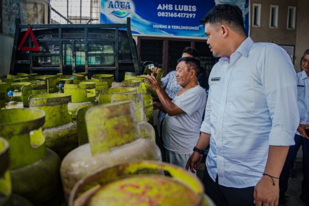 Wali Kota Medan pastikan tambahan 45.000  tabung LPG 3 kg