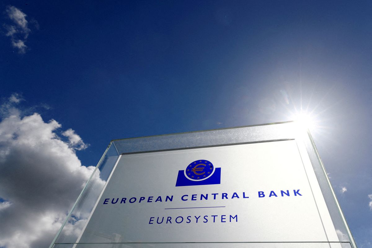 ECB akan naikkan suku bunga lagi, tapi tetap buka opsi untuk September
