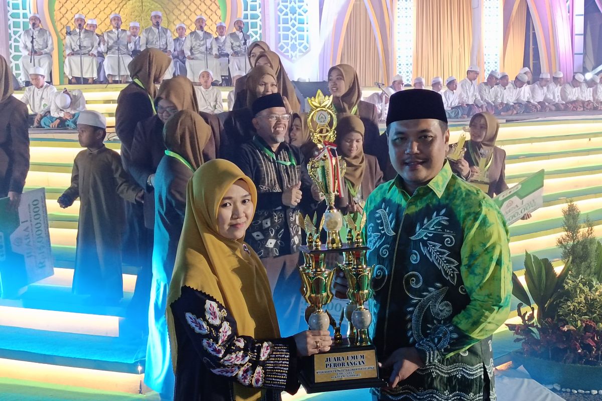 Wali Kota Banjarbaru evaluasi prestasi kafilah di MTQ Kalsel