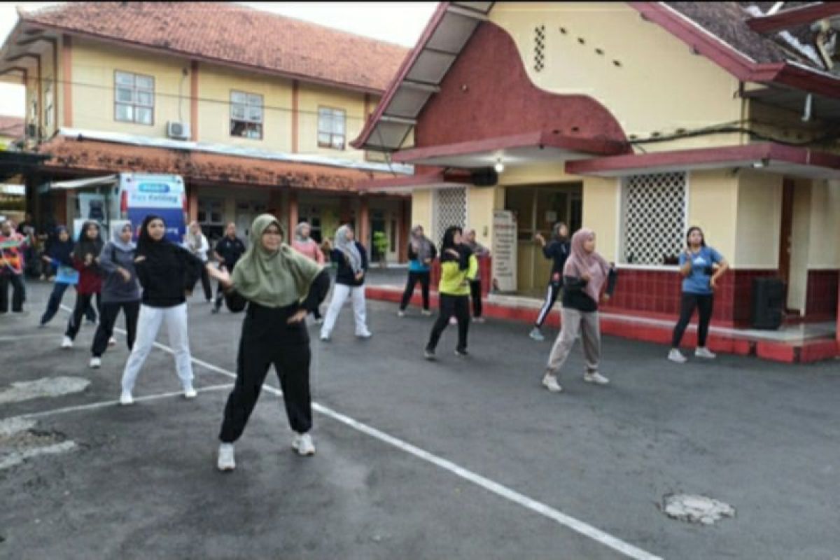 Bank Jateng kenalkan fitur baru seraya semarakkan senam bersama DKK Jepara