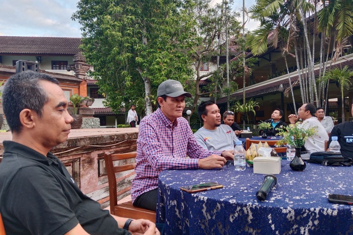 Wabup Lombok Tengah ajak wartawan dukung Pemilu 2024