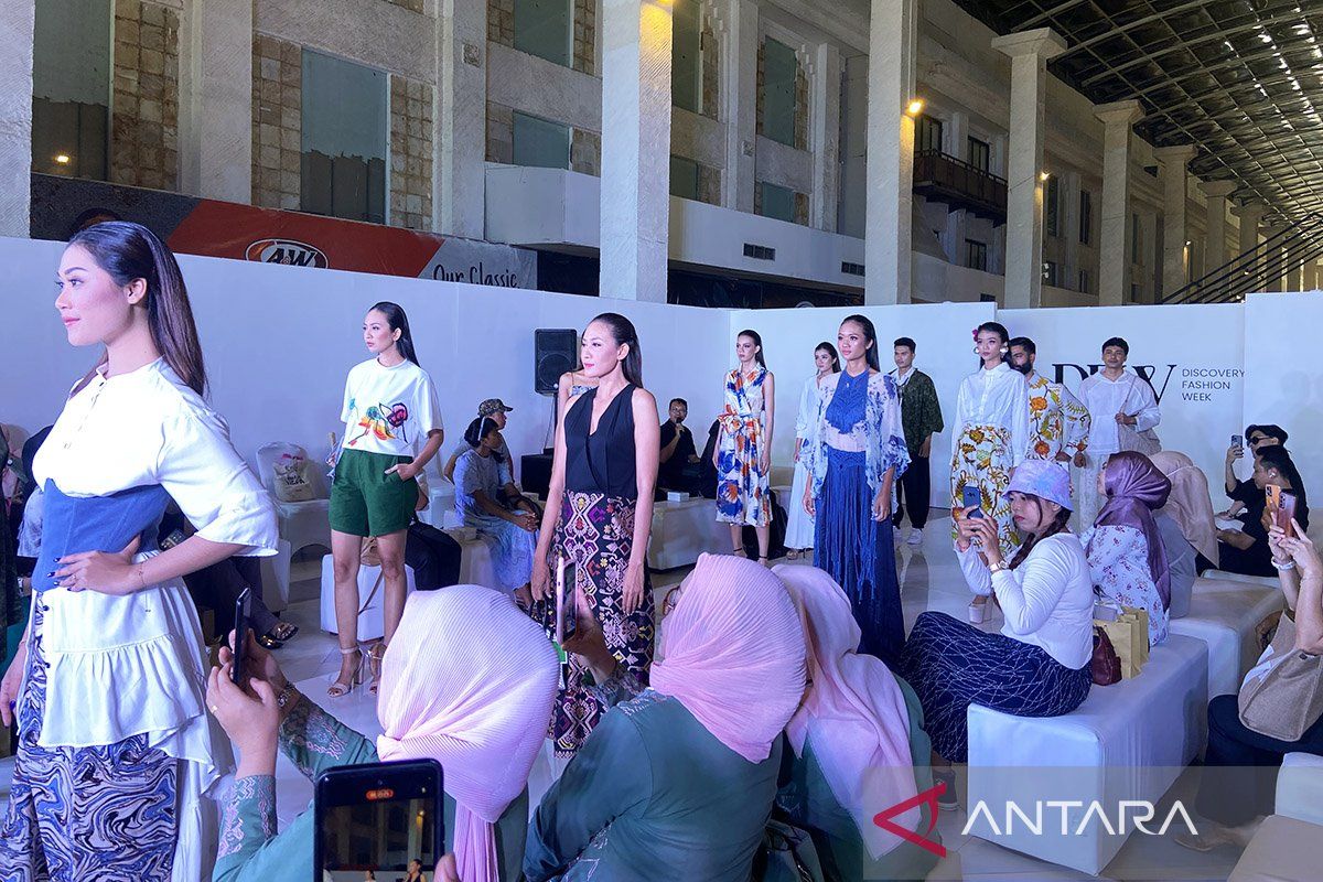 Bali Fashion Trend 2023 tampilkan 320 desain perancang dalam negeri