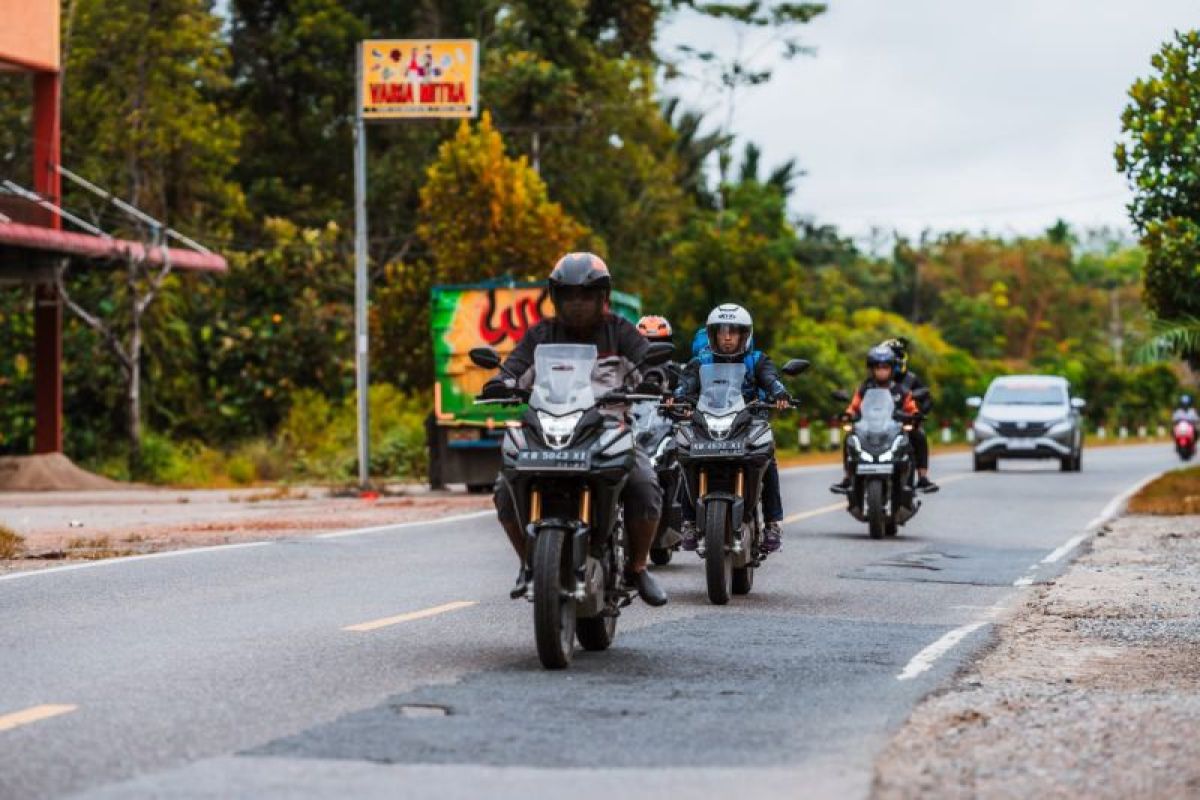 Honda Kalbar Goes To Ketapang menjelajah bersama CB 150X