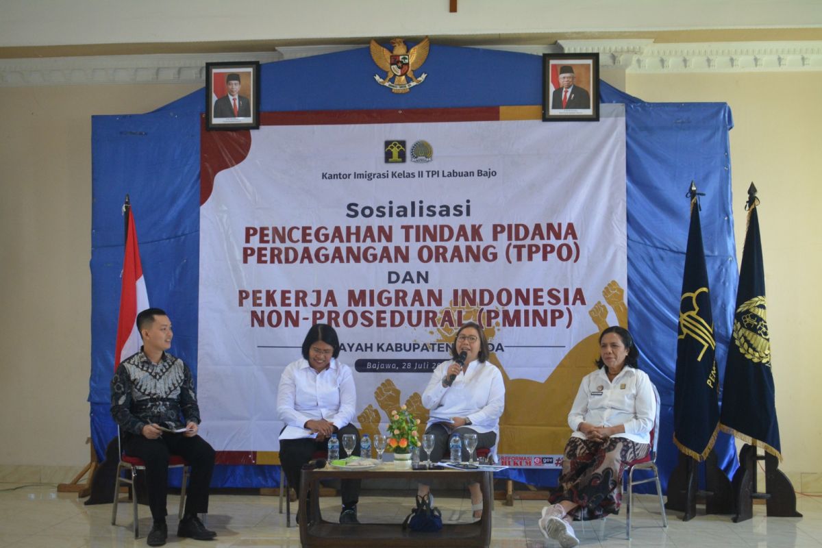 Imigrasi Labuan Bajo perluas edukasi cegah TPPO di  Ngada