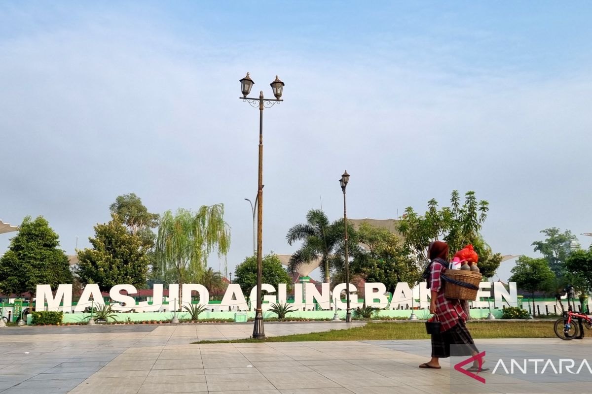 Cerah berawan dominasi cuaca kota besar di Indonesia, termasuk Serang