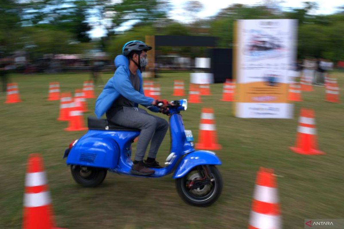 EV dan skuter listrik China curi perhatian dalam pameran di Kamboja