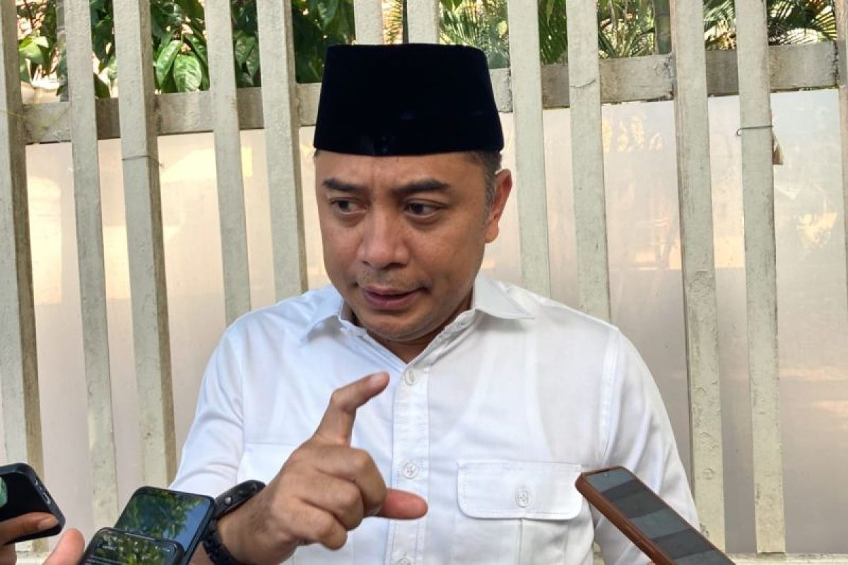 Wali Kota Eri: Banyak pendatang di Surabaya numpang alamat KK indekos