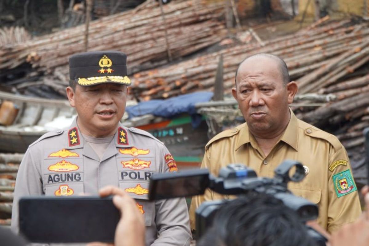 Kapolda segel dapur arang ilegal di Brandan Barat Langkat