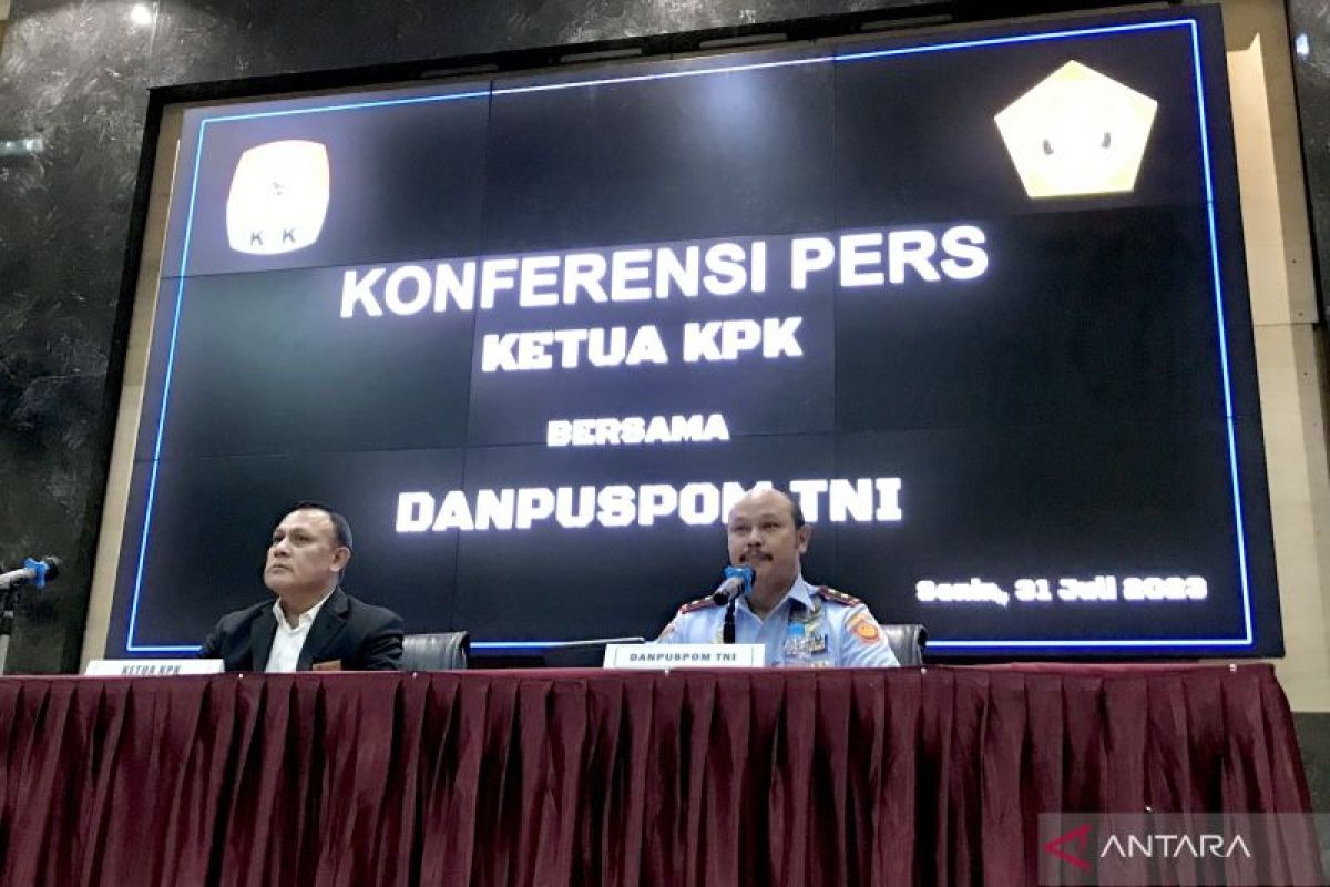 Puspom TNI tetapkan Kabasarnas dan Koorsmin Kabasarnas sebagai tersangka