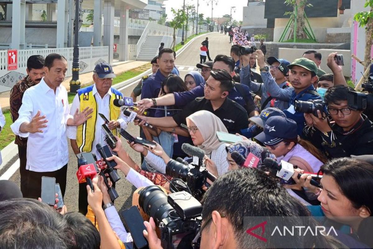 Jokowi minta KPK dan Mabes TNI berkoordinasi dalam kasus Kabasarnas