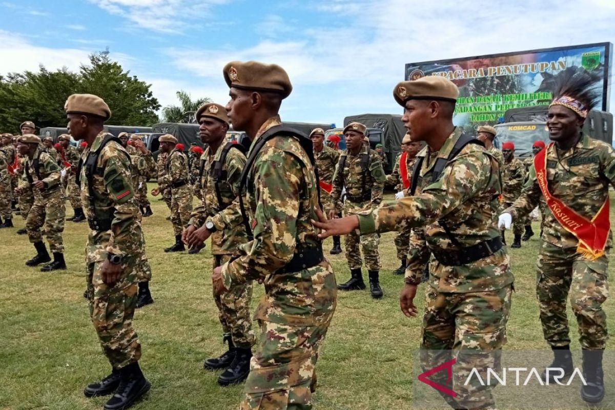 Pangdam XVIII/Kasuari lantik 200 personel komcad Papua Barat