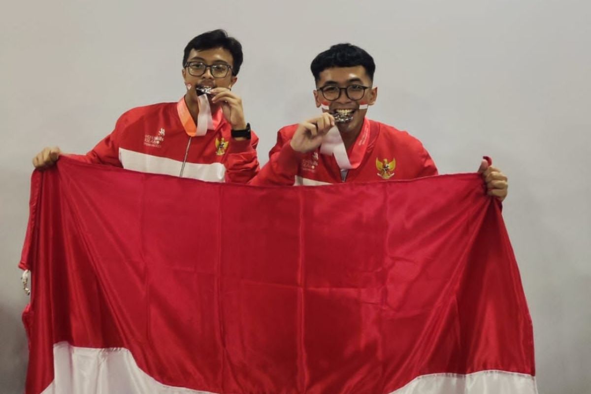 Pelajar SMA/SMK Jatim memborong medali di ajang internasional