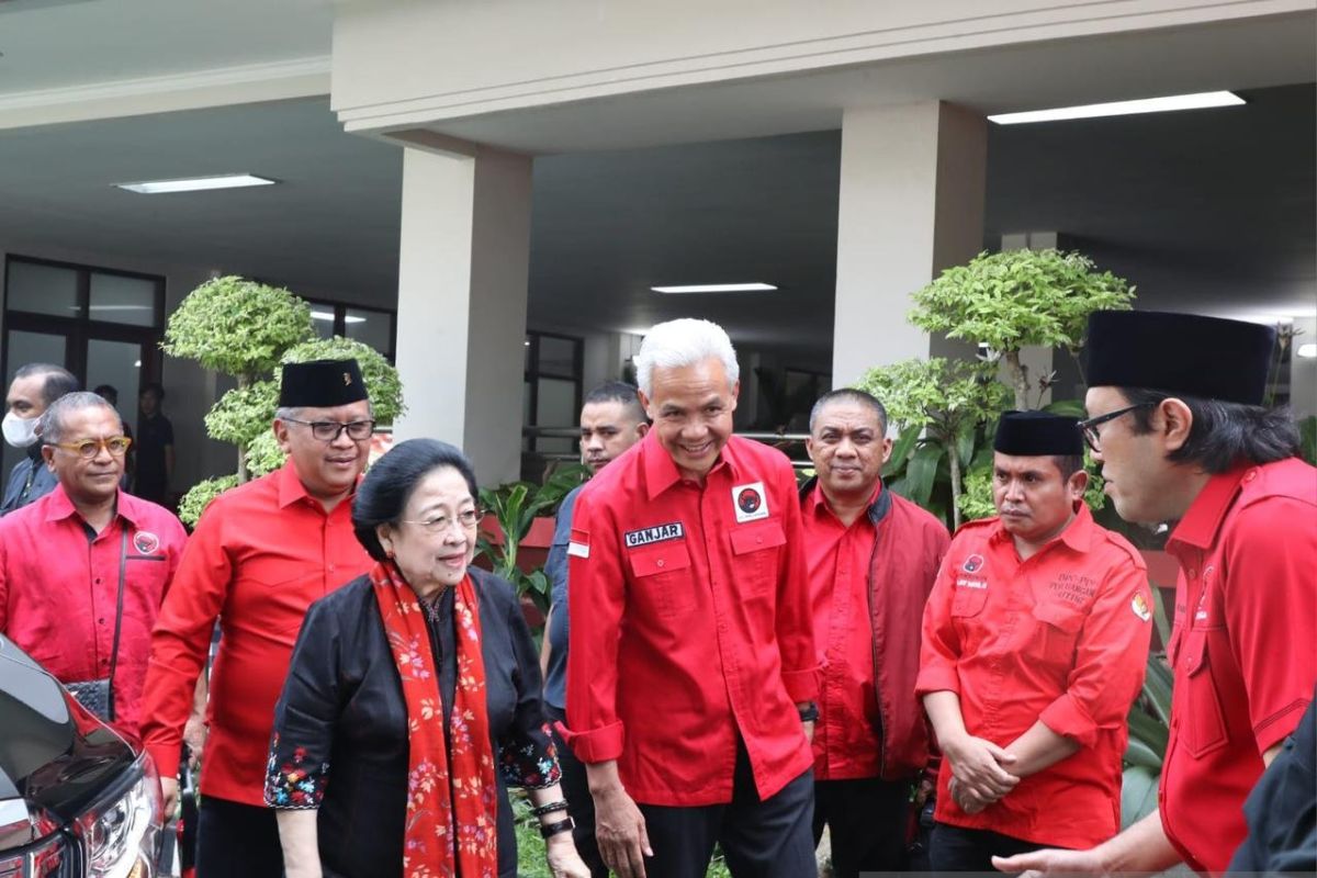 Megawati kumpulkan pengurus PDI Perjuangan rapatkan barisan jelang Pemilu
