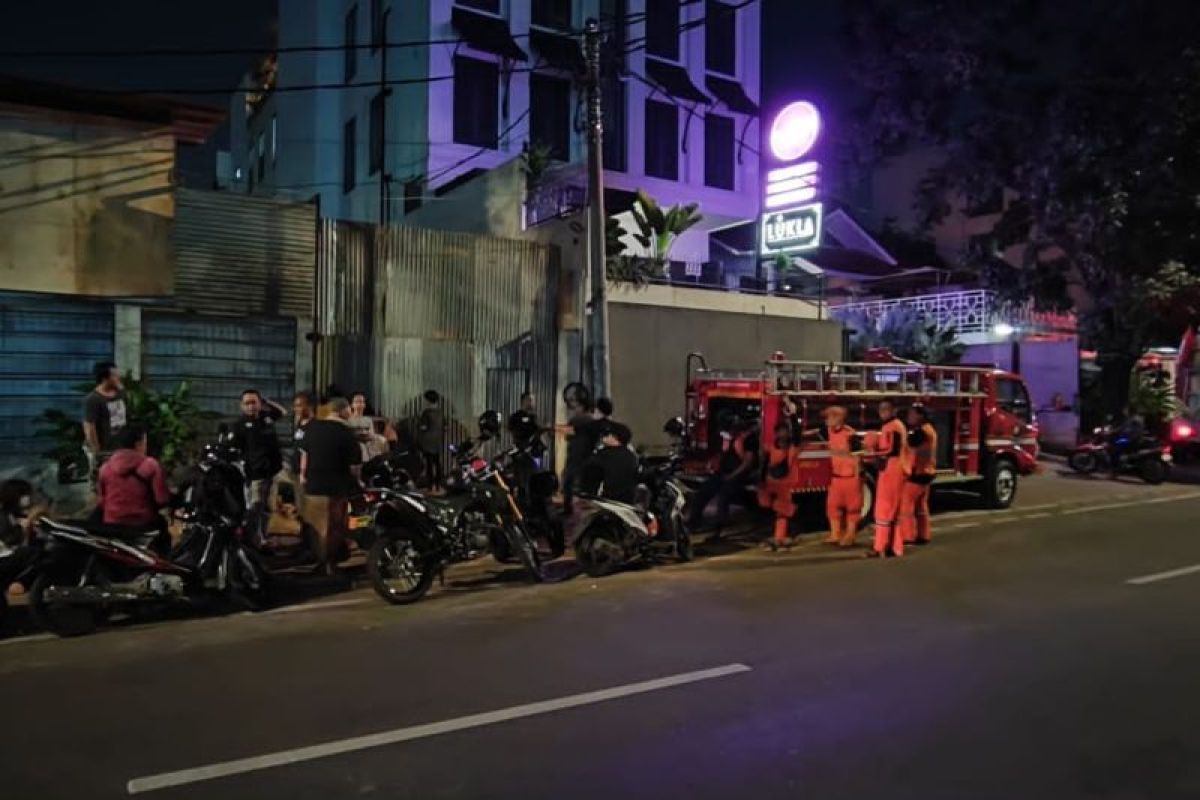 Kriminal Senin, pekerja proyek tertimbun galian hingga tersangka TPPO